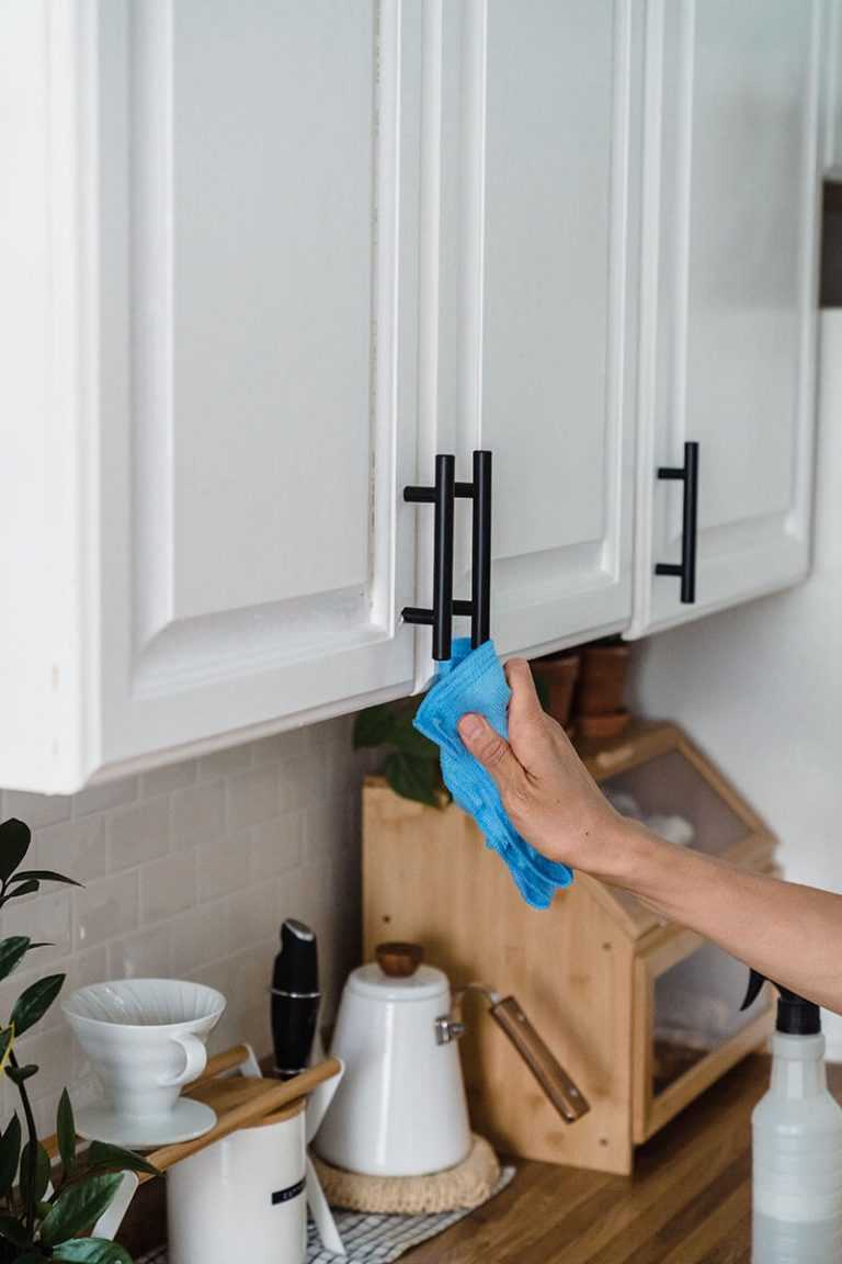 How To Quickly Clean ASH cabinets