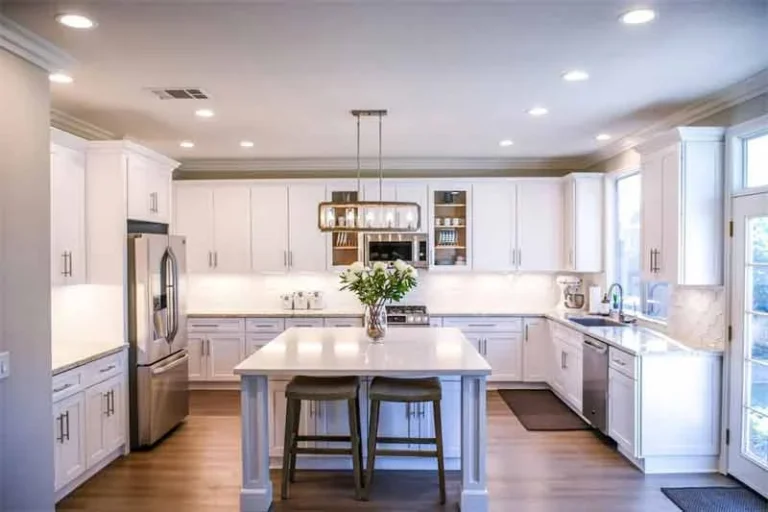 kitchen-cabinet-refacing