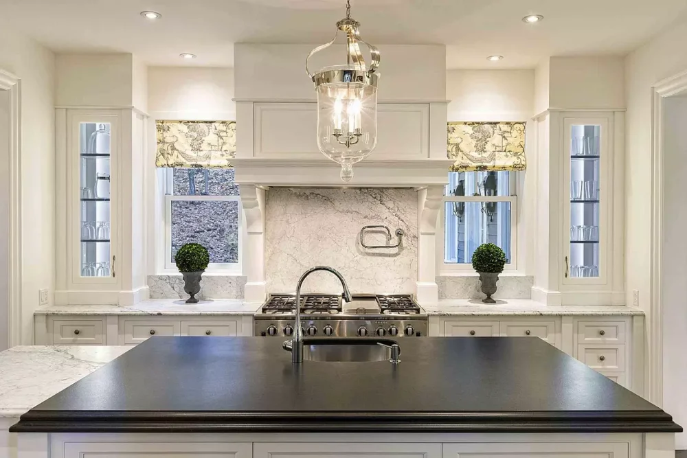 Beige or taupe wall goes with gray kitchen cabinets