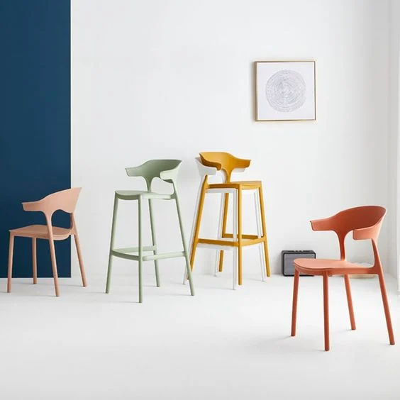 10 Ways to Choose the Perfect Bar Stool for Your Home