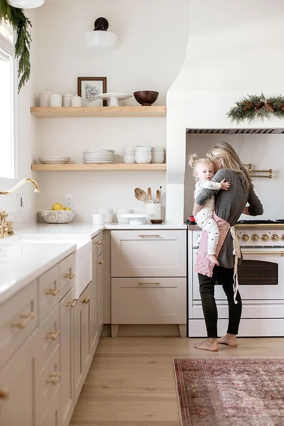 Cómo organizamos los cajones y armarios de nuestra cocina