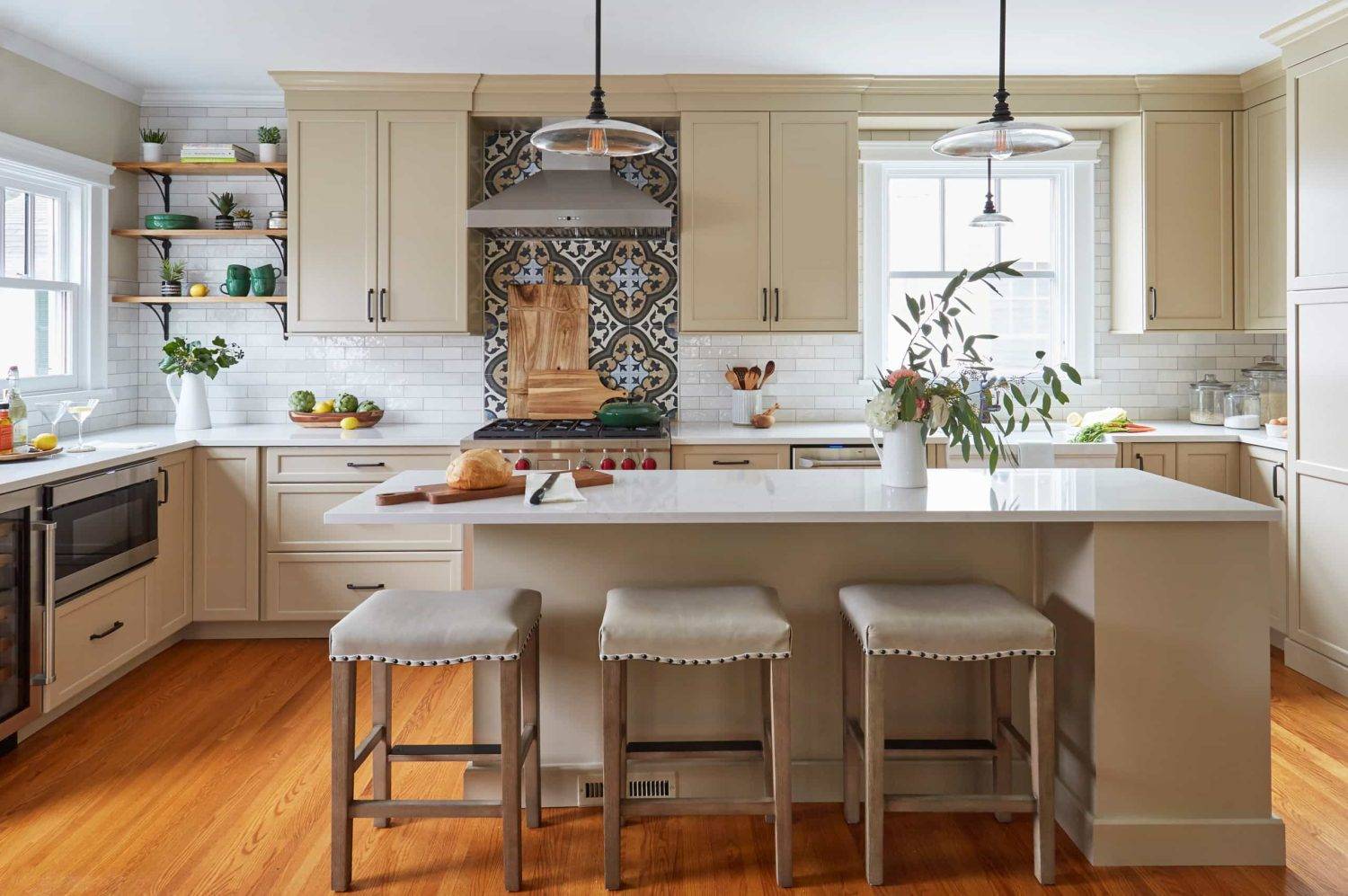 Modern-Shaker-kitchen-cabinets