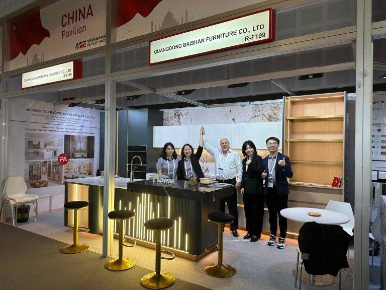 Salim PA team in Big 5 Global