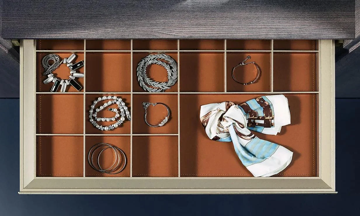 Blum Hardware System