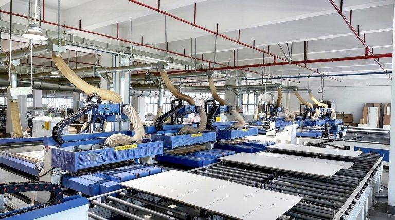 kitchen cabinet manufacturers for big builders