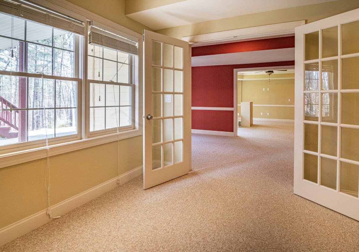 white-interior-french-door-with-grids