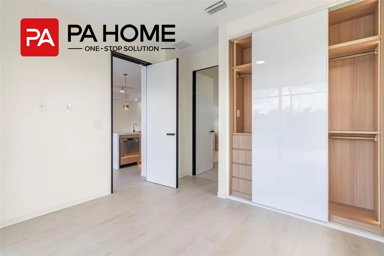 Apartamento na Flórida com espaço aberto, planta moderna, design de casa completa na América do Norte 2