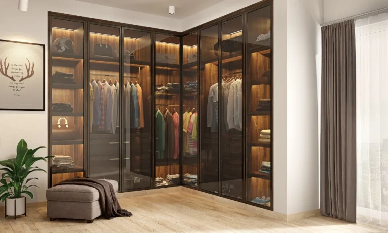 floor to ceiling wardrobe picture